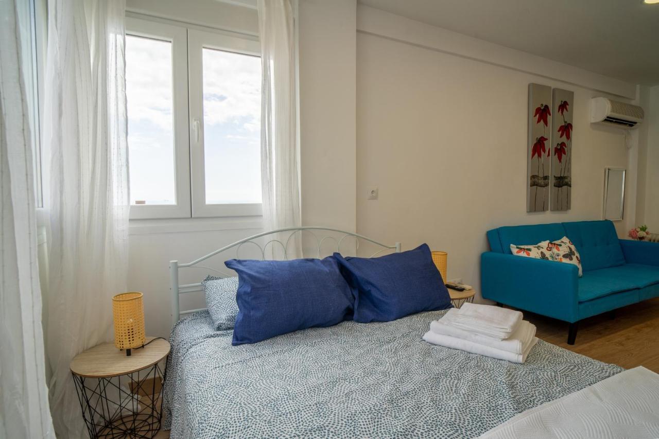 Apt. P/3 10' From The Beach W/Wifi In Torremolinos Extérieur photo