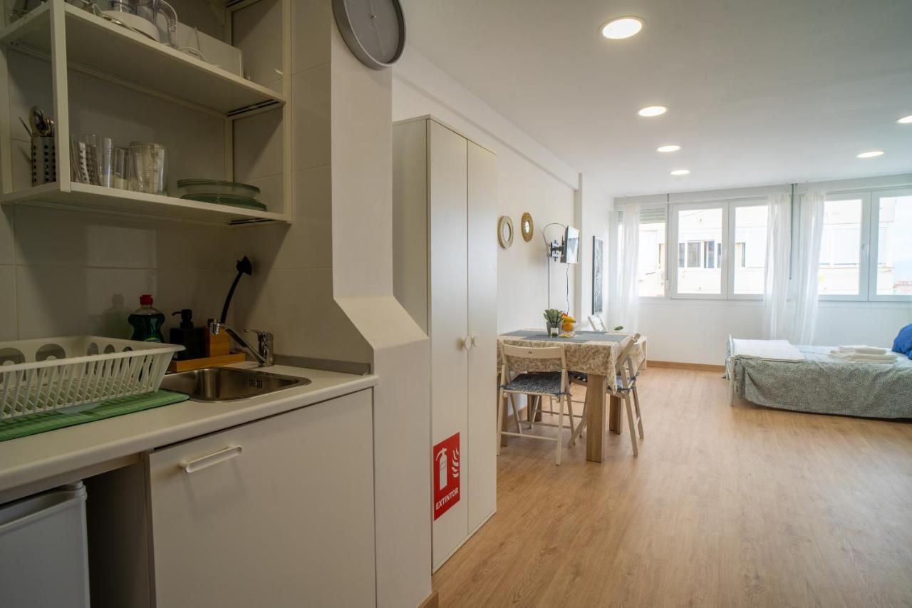 Apt. P/3 10' From The Beach W/Wifi In Torremolinos Extérieur photo