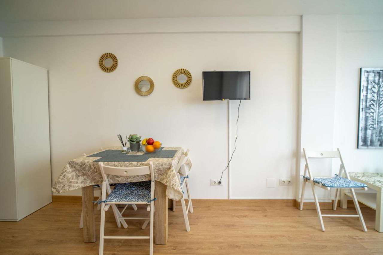 Apt. P/3 10' From The Beach W/Wifi In Torremolinos Extérieur photo
